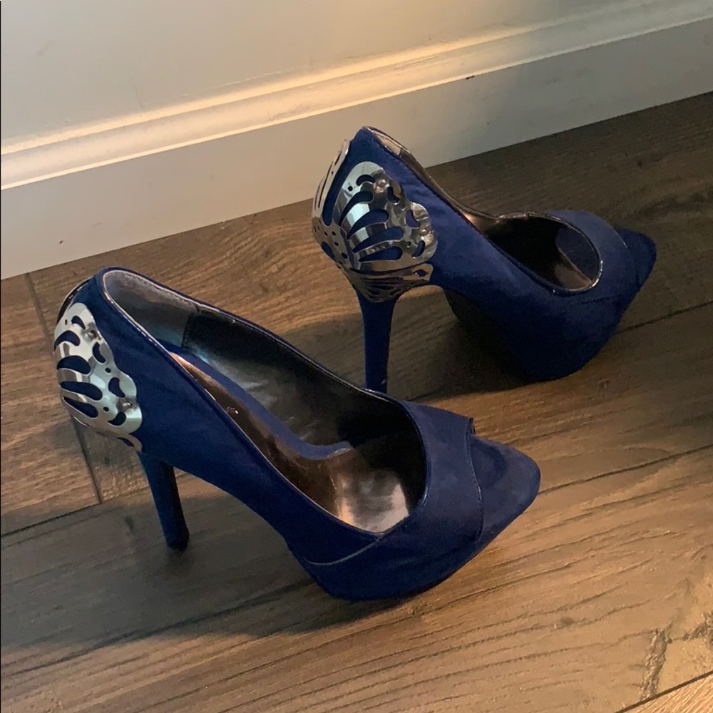 Gorgeous high heels. Perfect for parties